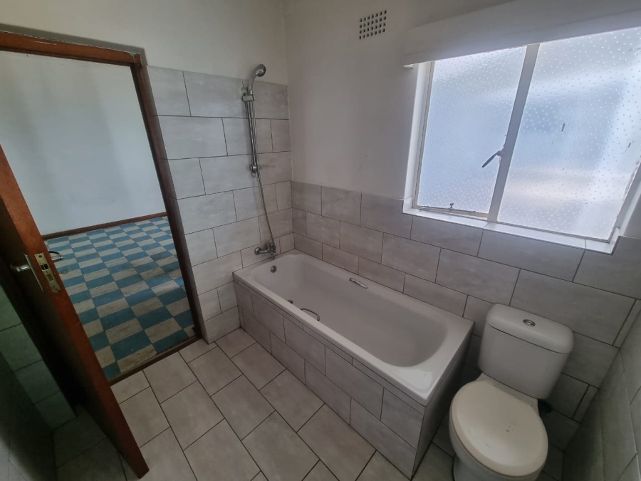 4 Bedroom Property for Sale in Claremont Western Cape